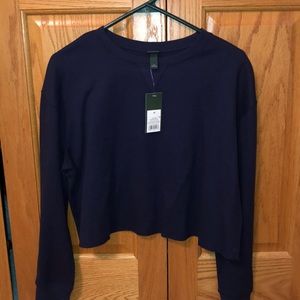 Navy blue cropped long sleeve